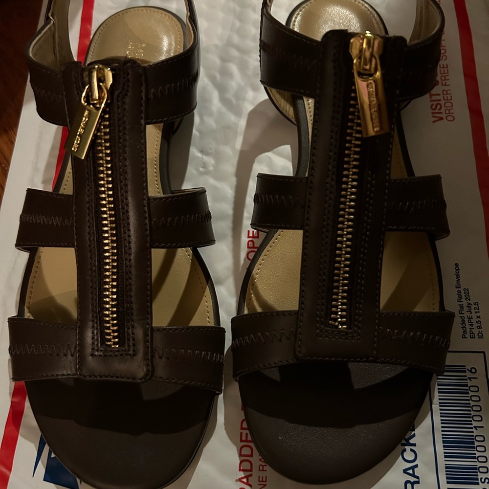 New Michael Kors Brown Leather Sandals 7.5